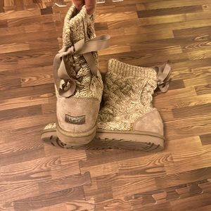 Brown warm winter boots UGGs brand and size 10